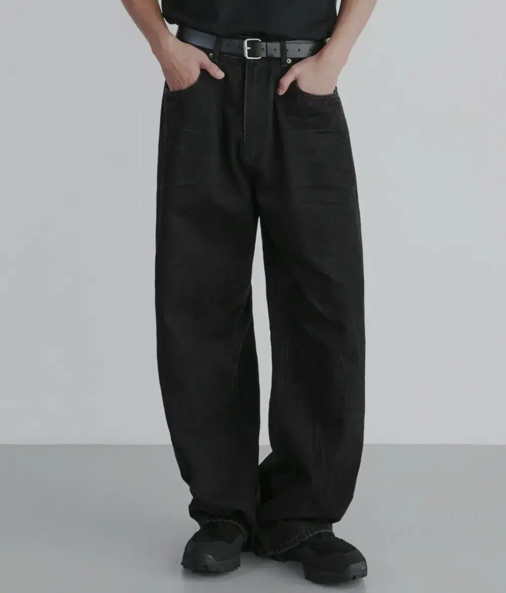 32) 브랜디드 1715 BLACK DEVIL JEANS